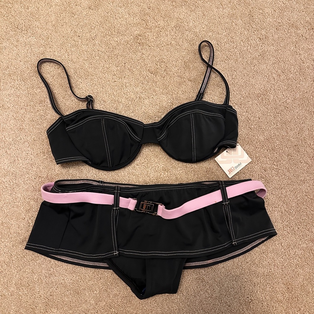 Jennifer Lopez Black and Pink Bikini Set
